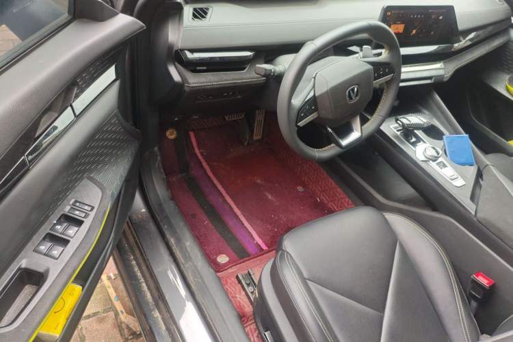 Used CHANGAN UNI-V 2022 1.5T Sport Edition Driver Seat