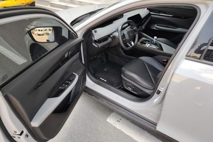 Used CHANGAN UNI-V 2022 1.5T Prestige Version Driver Seat