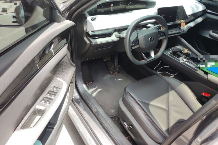 Used CHANGAN UNI-V 2022 1.5T Prestige Version Driver Seat