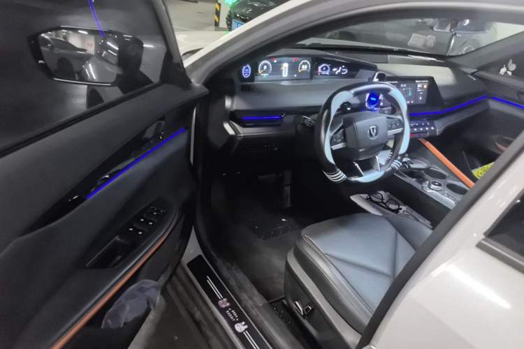 Used CHANGAN UNI-V 2022 1.5T Prestige Version Driver Seat