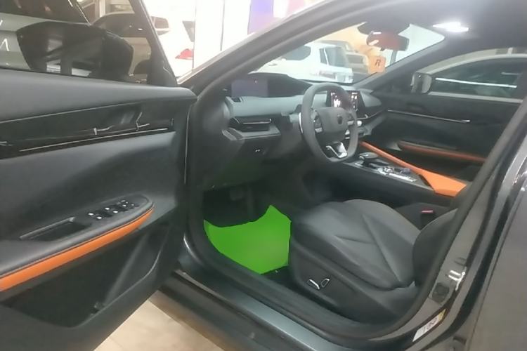 Used CHANGAN UNI-V 2022 1.5T Prestige Version Driver Seat