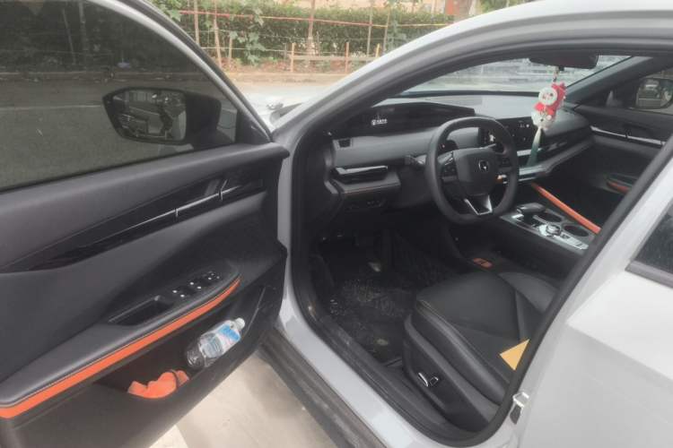Used CHANGAN UNI-V 2022 1.5T Prestige Version Driver Seat