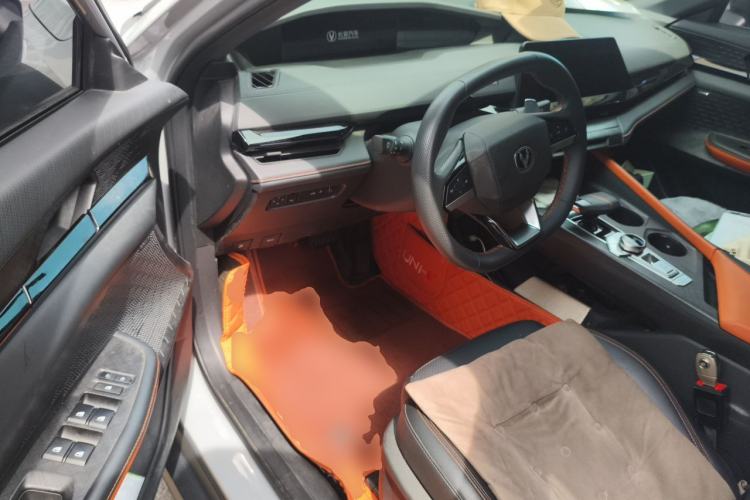 Used CHANGAN UNI-V 2022 1.5T Excellence Model Driver Seat