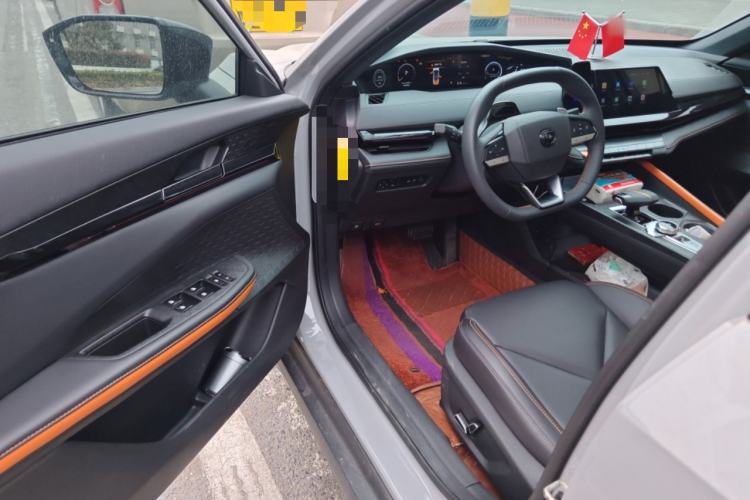 Used CHANGAN UNI-V 2022 1.5T Prestige Version Driver Seat