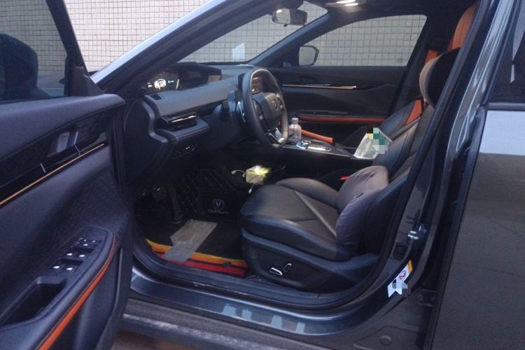 Used CHANGAN UNI-V 2022 1.5T Prestige Version Driver Seat