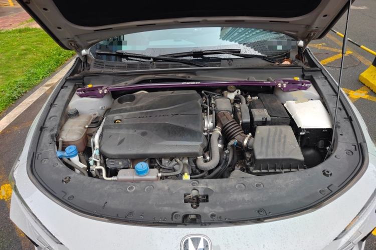 Used CHANGAN UNI-V 2022 1.5T Prestige Version Engine Bay
