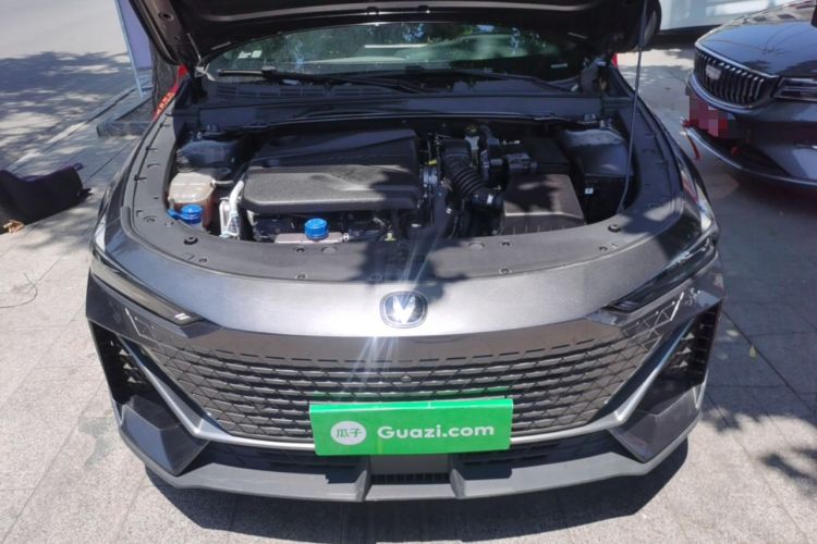 Used CHANGAN UNI-V 2022 1.5T Prestige Version Engine Bay