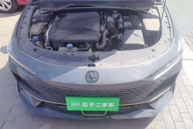 Used CHANGAN UNI-V 2022 1.5T Sport Edition Engine Bay