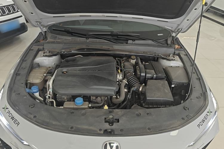 Used CHANGAN UNI-V 2022 1.5T Prestige Version Engine Bay
