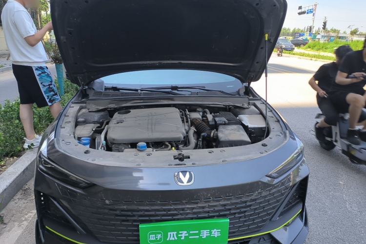 Used CHANGAN UNI-V 2022 1.5T Sport Edition Engine Bay