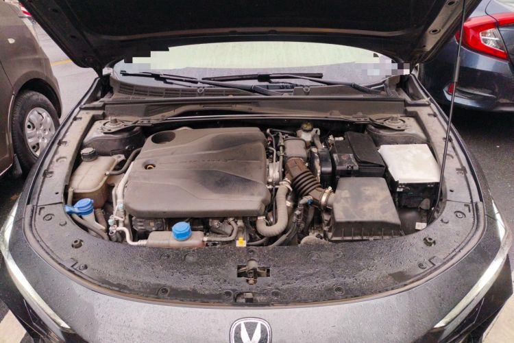 Used CHANGAN UNI-V 2022 1.5T Prestige Version Engine Bay