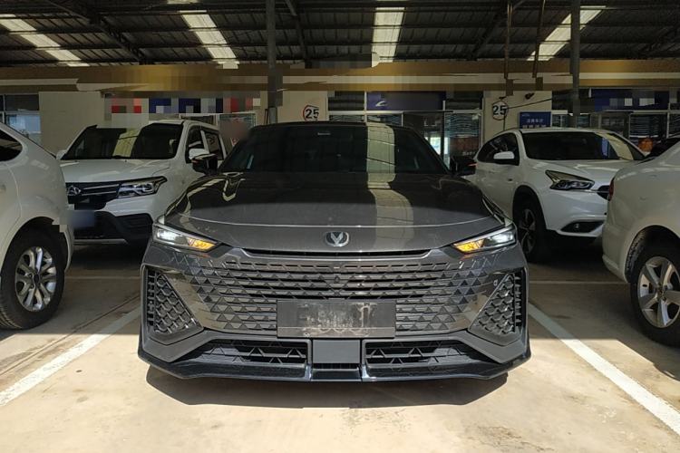 Used CHANGAN UNI-V 2022 2.0T Sporty Version Exterior 1