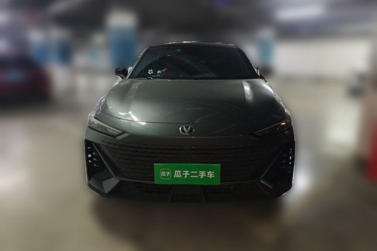 Used CHANGAN UNI-V 2022 1.5T Prestige Version Exterior 1