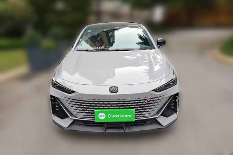 Used CHANGAN UNI-V 2022 1.5T Prestige Version Exterior 1