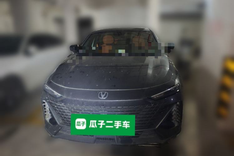 Used CHANGAN UNI-V 2022 1.5T Prestige Version Exterior 1