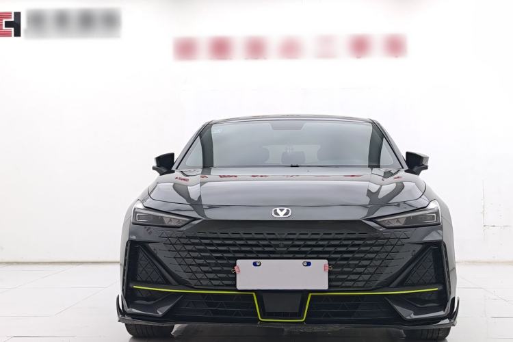 Used CHANGAN UNI-V 2022 1.5T Sport Edition Exterior 1