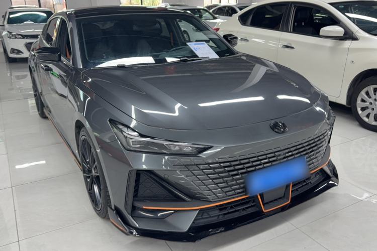 Used CHANGAN UNI-V 2022 1.5T Sport Edition Exterior 2