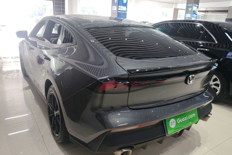 Used CHANGAN UNI-V 2022 1.5T Prestige Version Exterior 2