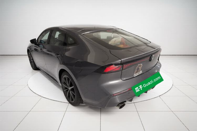 Used CHANGAN UNI-V 2022 1.5T Prestige Version Exterior 3