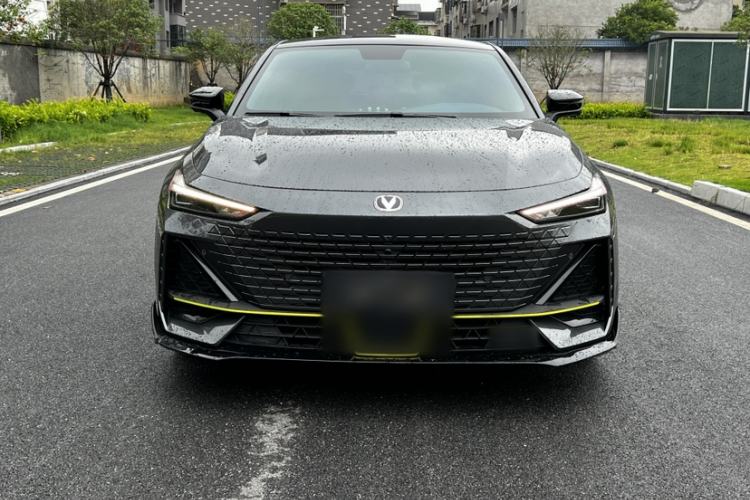 Used CHANGAN UNI-V 2022 1.5T Sport Edition Exterior 3