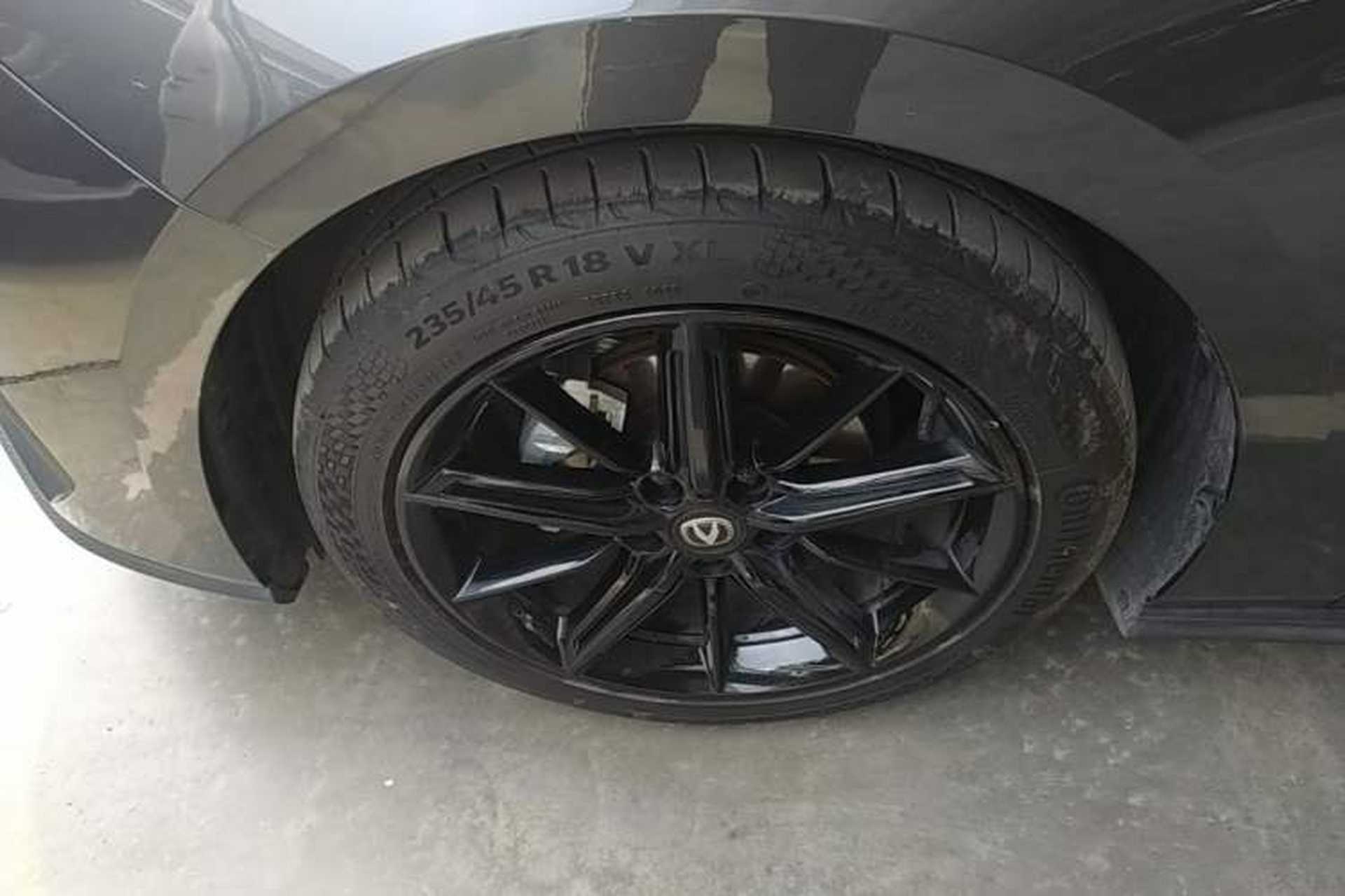 Used CHANGAN UNI-V 2022 1.5T Prestige Version Exterior 4