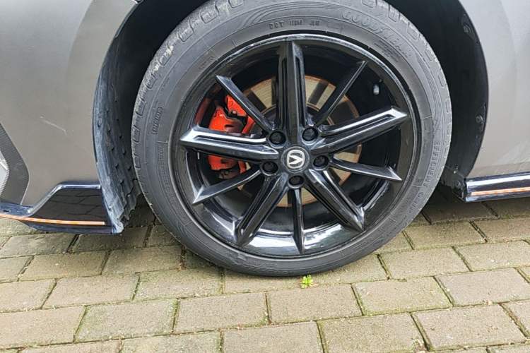Used CHANGAN UNI-V 2022 2.0T Leading-Speed Edition Exterior 4