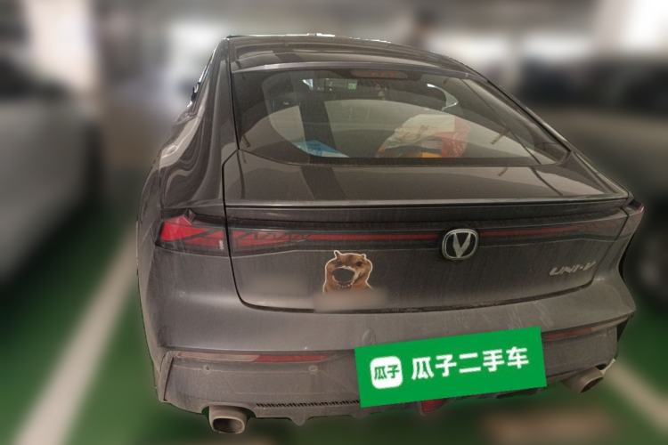 Used CHANGAN UNI-V 2022 1.5T Prestige Version Exterior 4