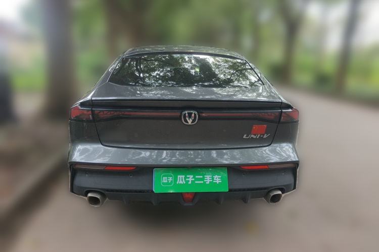 Used CHANGAN UNI-V 2022 1.5T Prestige Version Exterior 4