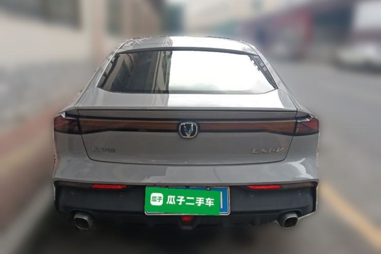 Used CHANGAN UNI-V 2022 1.5T Prestige Version Exterior 4