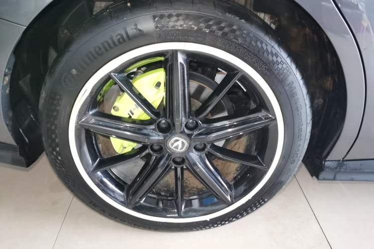 Used CHANGAN UNI-V 2022 1.5T Prestige Version Exterior 5