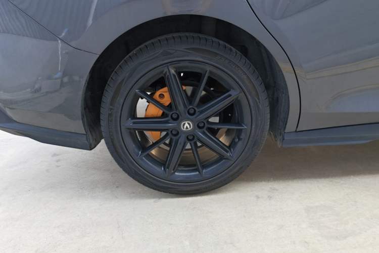 Used CHANGAN UNI-V 2022 1.5T Prestige Version Exterior 5