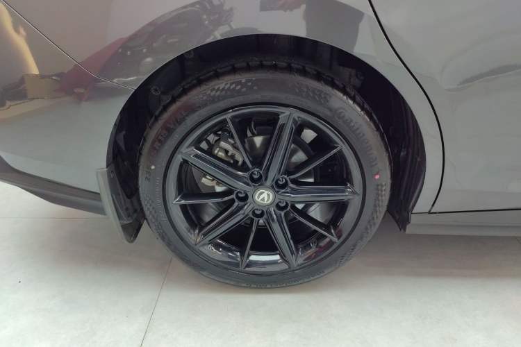 Used CHANGAN UNI-V 2022 1.5T Prestige Version Exterior 5