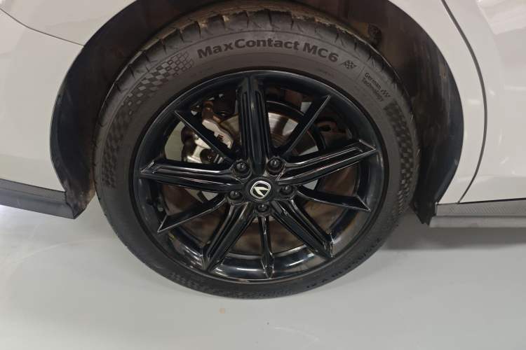 Used CHANGAN UNI-V 2022 1.5T Prestige Version Exterior 5