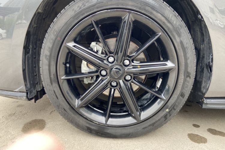 Used CHANGAN UNI-V 2022 1.5T Prestige Version Exterior 5