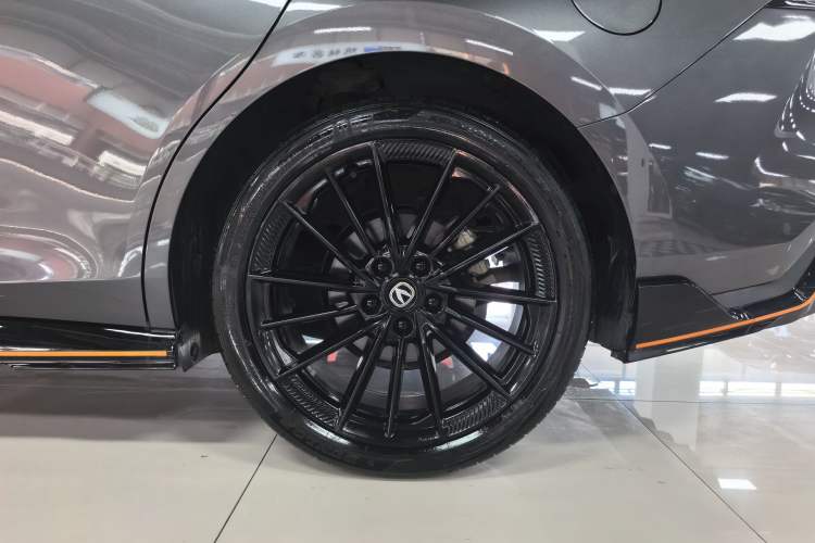 Used CHANGAN UNI-V 2022 1.5T Sport Edition Exterior 6