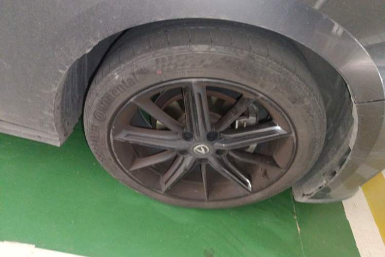 Used CHANGAN UNI-V 2022 1.5T Prestige Version Exterior 7