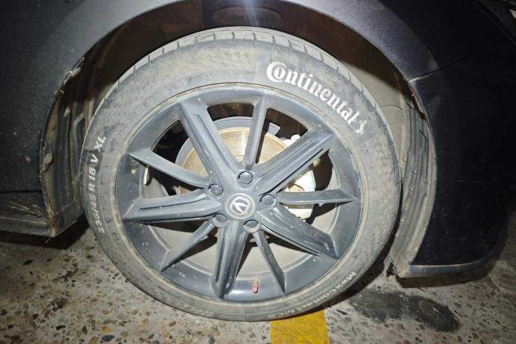 Used CHANGAN UNI-V 2022 1.5T Prestige Version Exterior 7