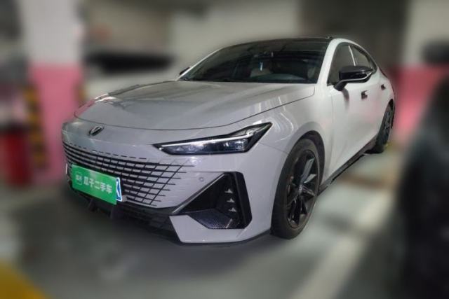 Used CHANGAN UNI-V 2022 1.5T Prestige Version