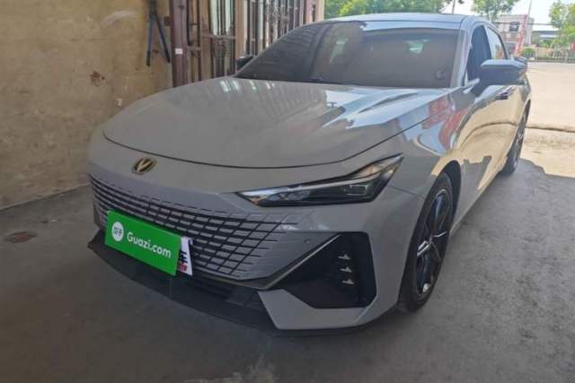 Used CHANGAN UNI-V 2022 1.5T Prestige Version
