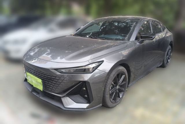 Used CHANGAN UNI-V 2022 1.5T Prestige Version