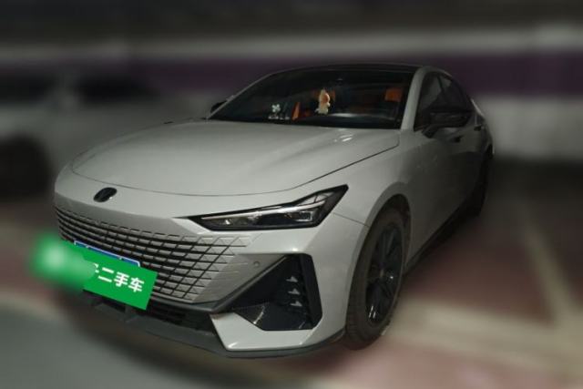 Used CHANGAN UNI-V 2022 1.5T Prestige Version