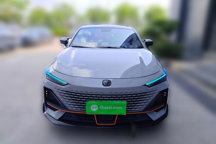 Used CHANGAN UNI-V 2022 1.5T Sport Edition Front