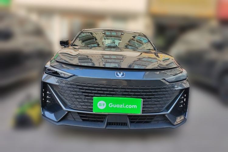 Used CHANGAN UNI-V 2022 1.5T Prestige Version Front