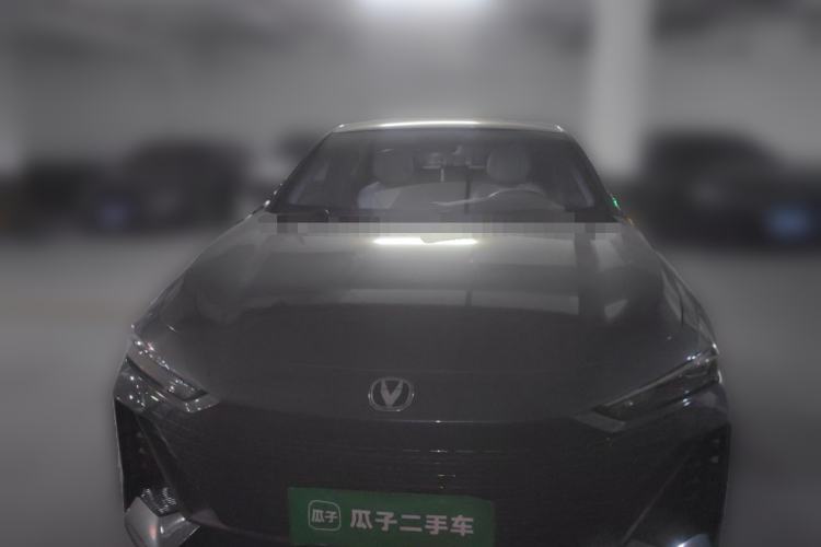 Used CHANGAN UNI-V 2022 1.5T Prestige Version Front