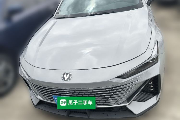Used CHANGAN UNI-V 2022 1.5T Smart Navigation Version Front