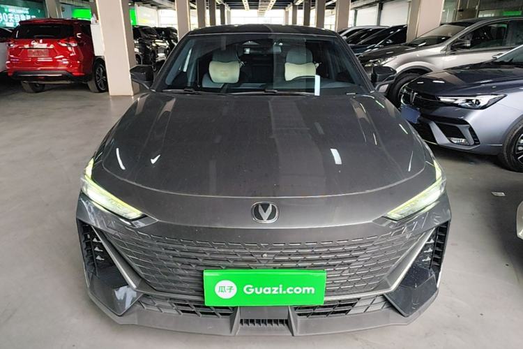 Used CHANGAN UNI-V 2022 1.5T Smart Navigation Version Front