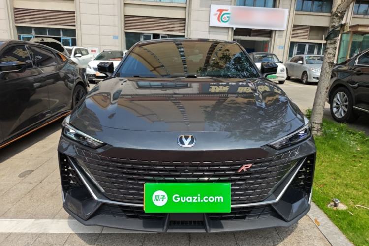 Used CHANGAN UNI-V 2022 1.5T Prestige Version Front