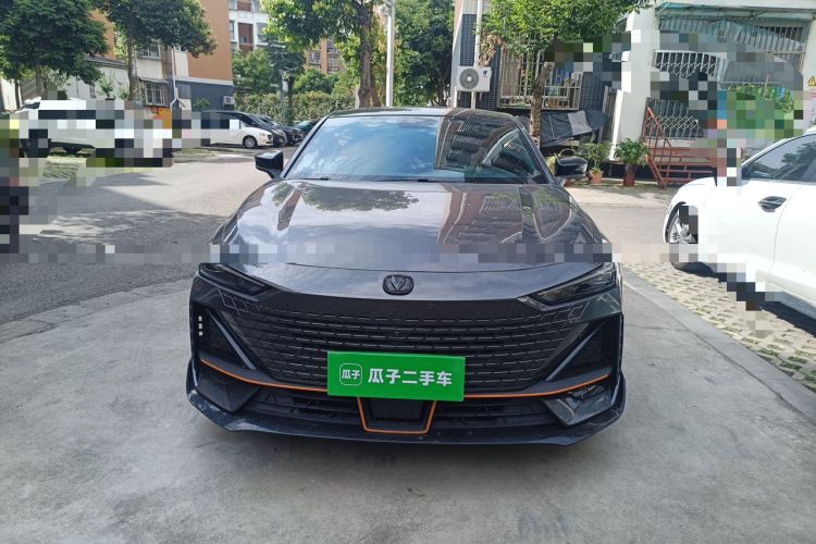 Used CHANGAN UNI-V 2022 1.5T Sport Edition Front