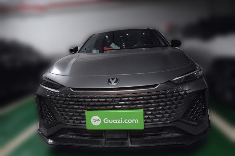 Used CHANGAN UNI-V 2022 2.0T Leading-Speed Edition Front