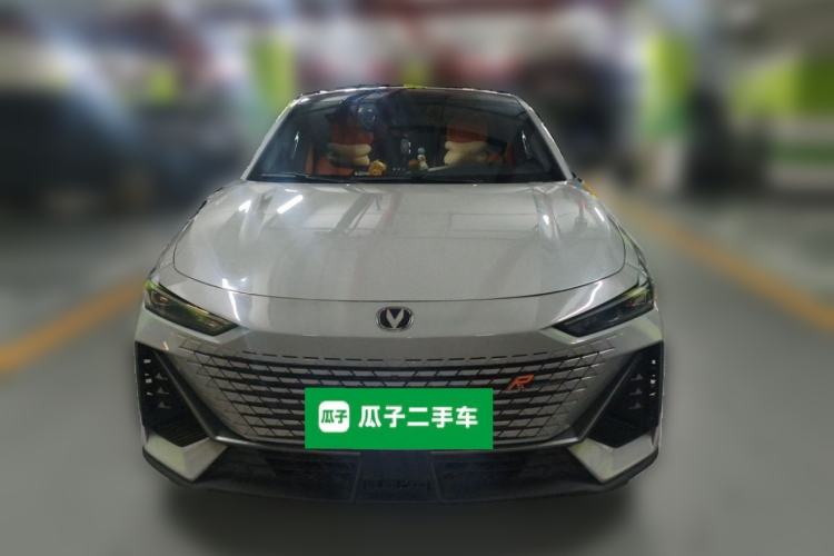 Used CHANGAN UNI-V 2022 1.5T Prestige Version Front
